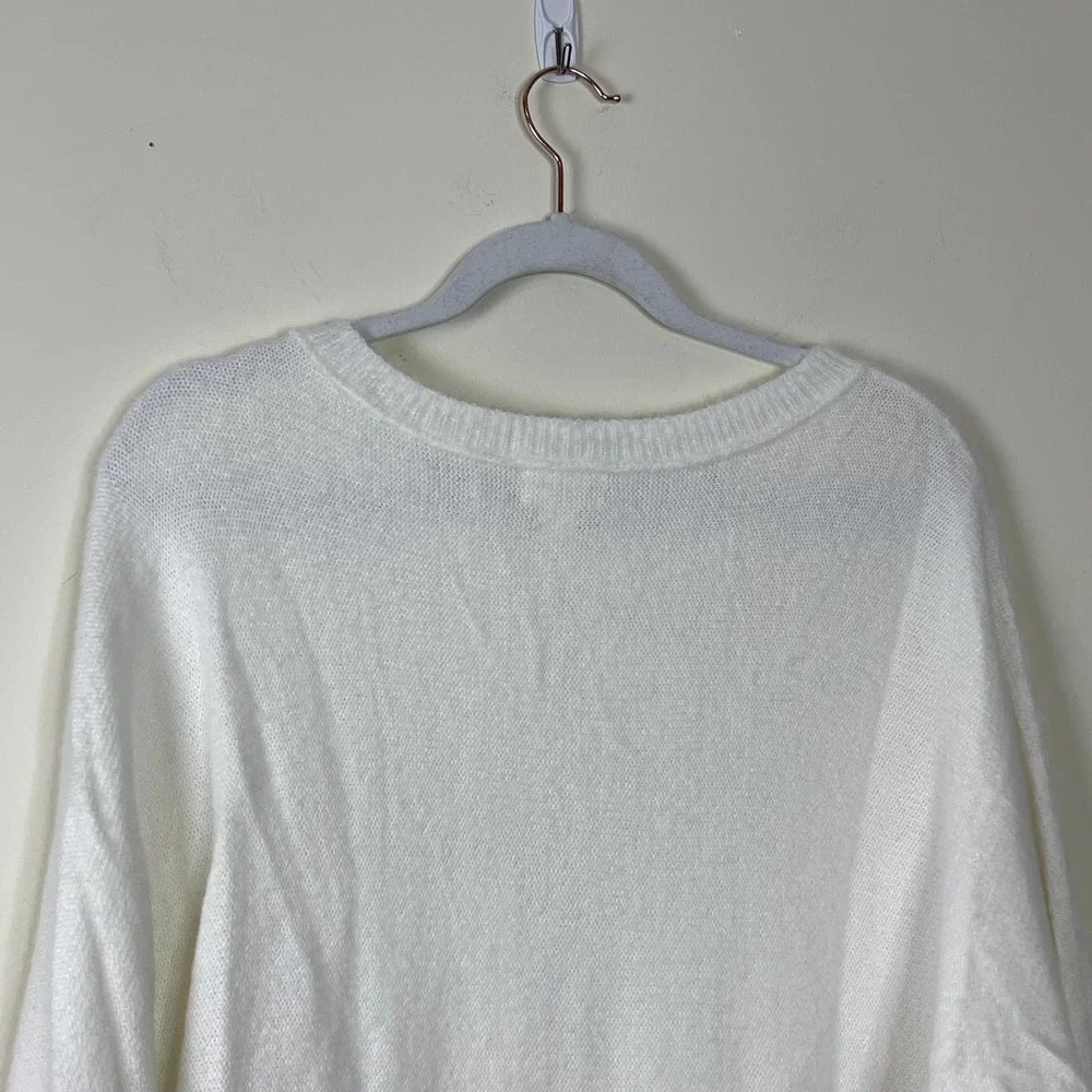 Caslon Ivory Cloud Plush Dolman Sleeve Pullover Sweater NWOT Size Small